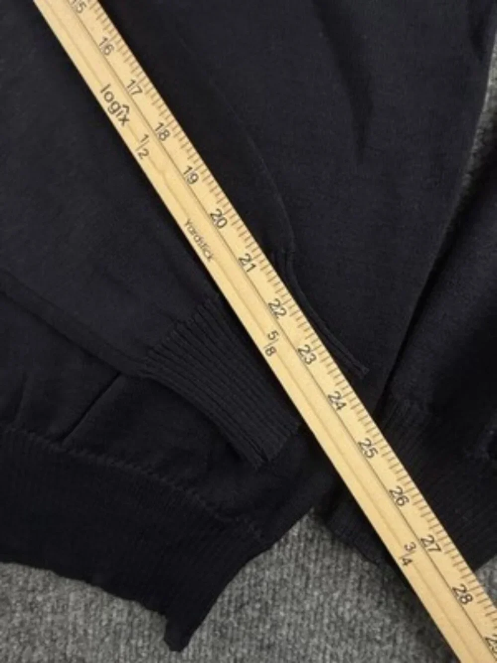 Burberry London Blue Sweater Logo Pullover 22 Medium Wool Long Sleeve Men Knit